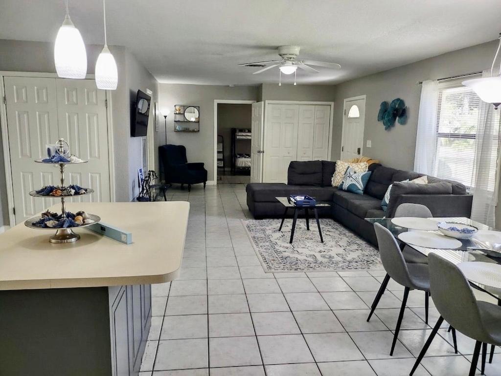 Sunshine Acre 2B 2B King Master Suite, Big Yard Davie Exterior foto